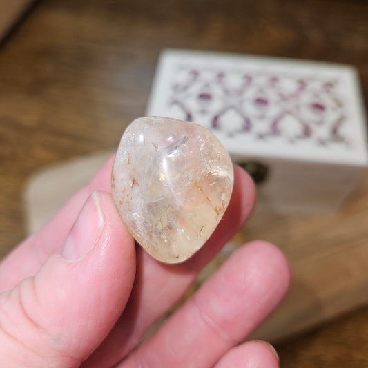 Tumbled Citrine – Smooth Manifestation & Abundance Crystal for Beginners