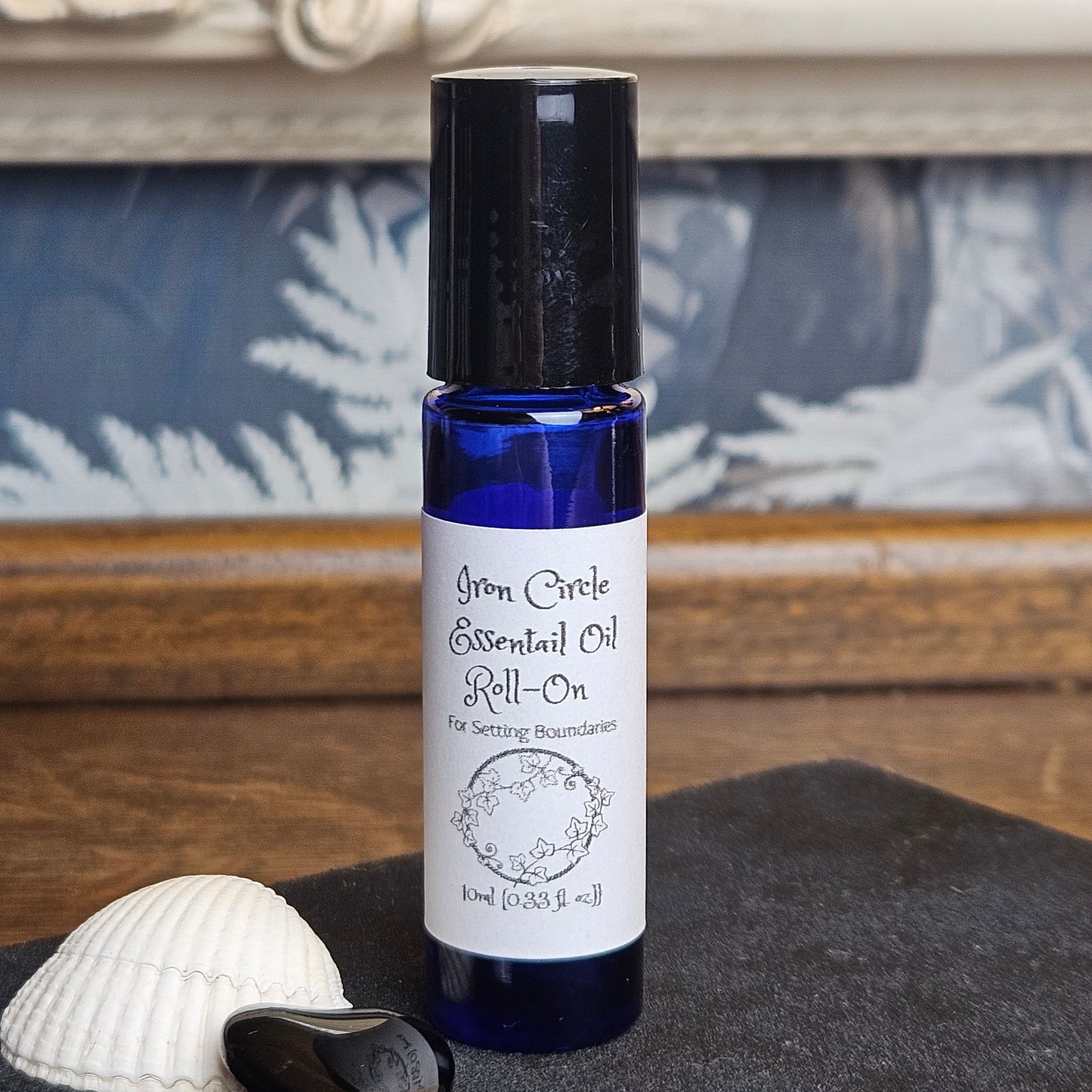 Iron Circle Roll-On — Gentle Support for Steady Boundaries & Grounding