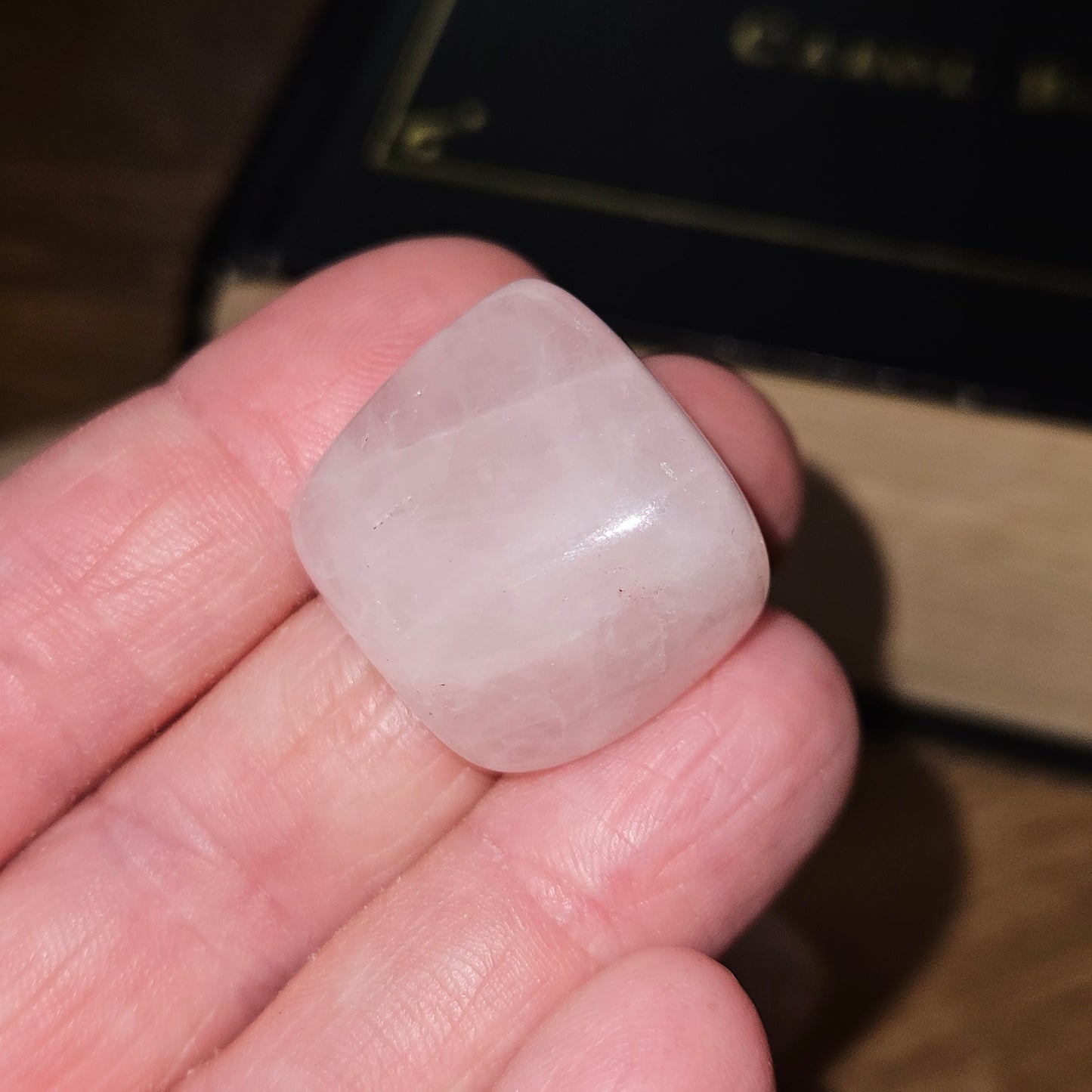 Tumbled Rose Quartz – Gentle Love & Heart Healing Crystal for Beginners