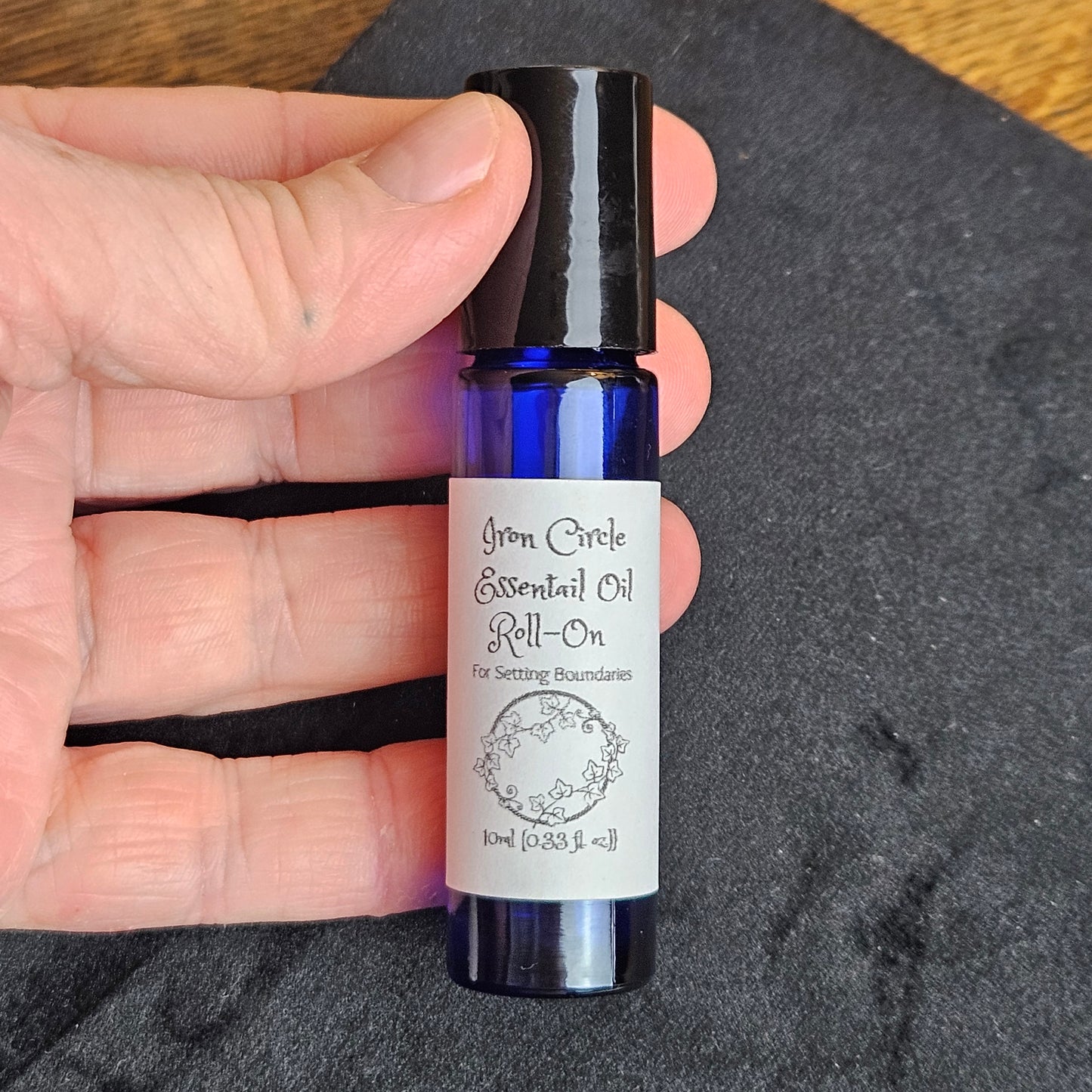 Iron Circle Roll-On — Gentle Support for Steady Boundaries & Grounding