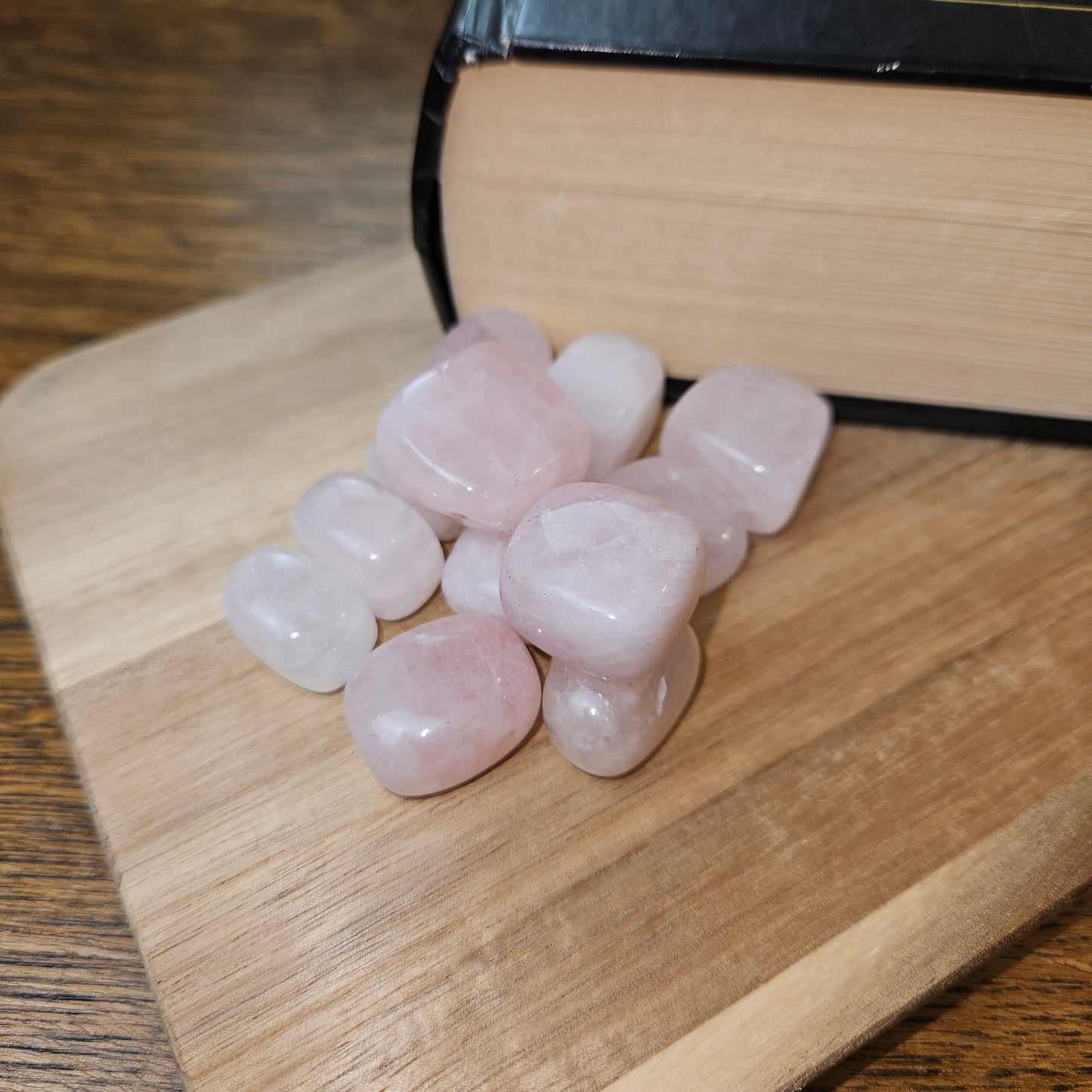 Tumbled Rose Quartz – Gentle Love & Heart Healing Crystal for Beginners
