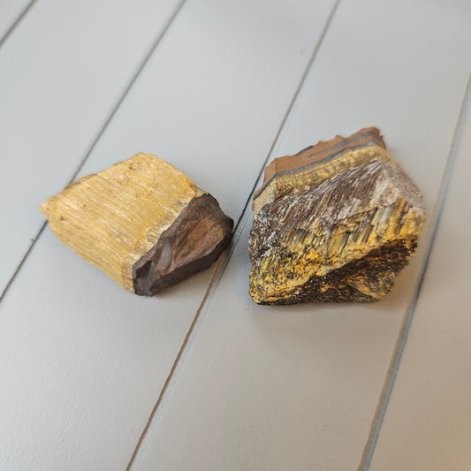 Raw Tiger’s Eye – Grounding Crystal for Protection, Confidence & Inner Strength