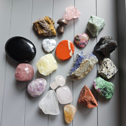 Mystery Crystal Confetti Scoop